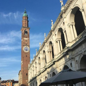 Гостиница Vivi Vicenza  Виченца
